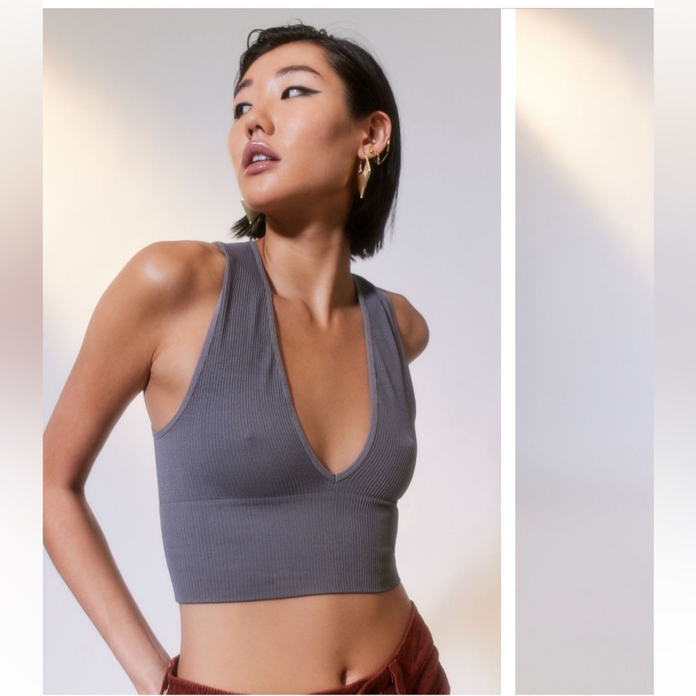 Urban Outfitters Seamless Plunge Bra Top